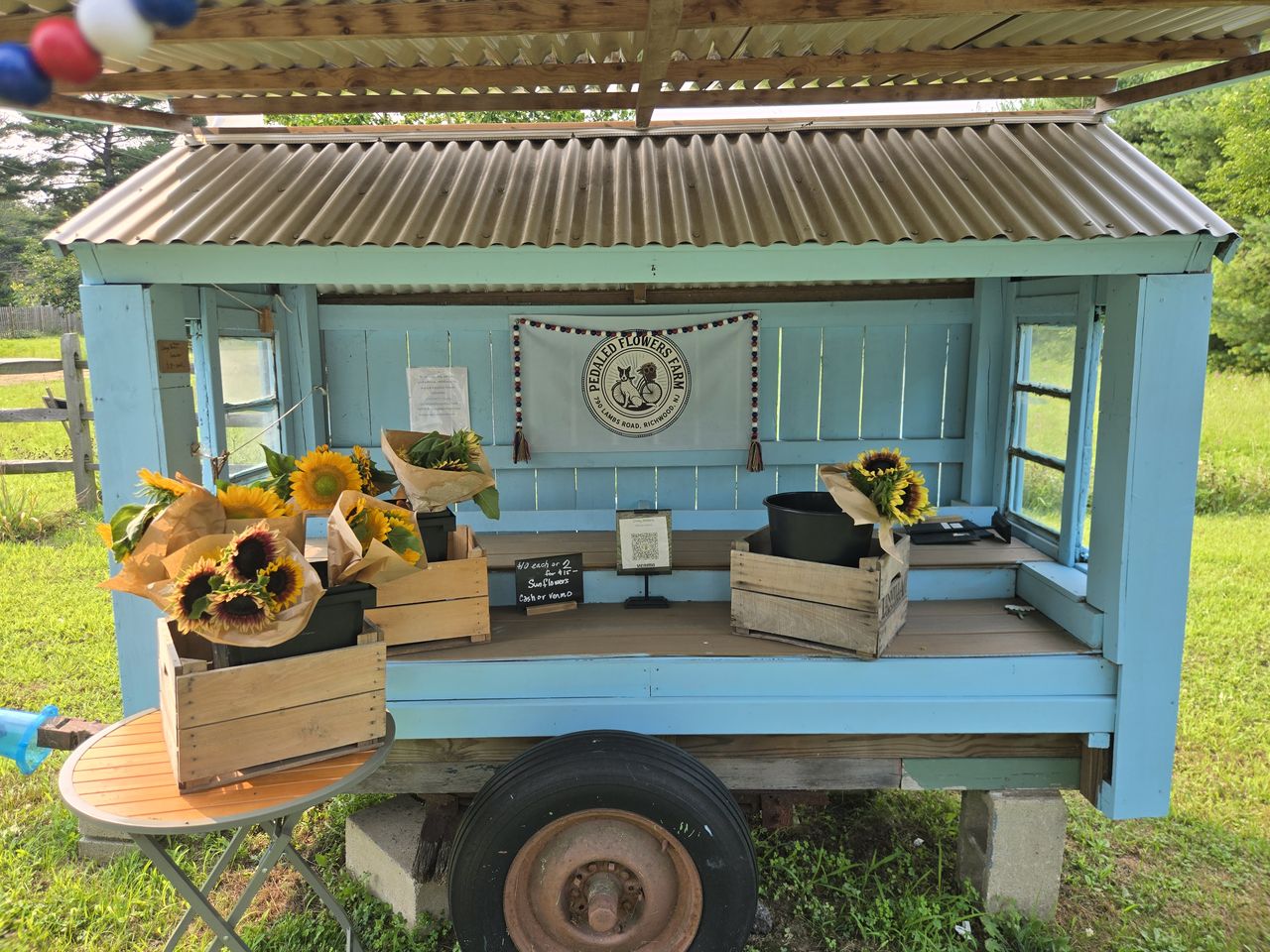 B Squared Farms self-serve honey stand #14 in Sewell & Pitman NJ, photo 2
